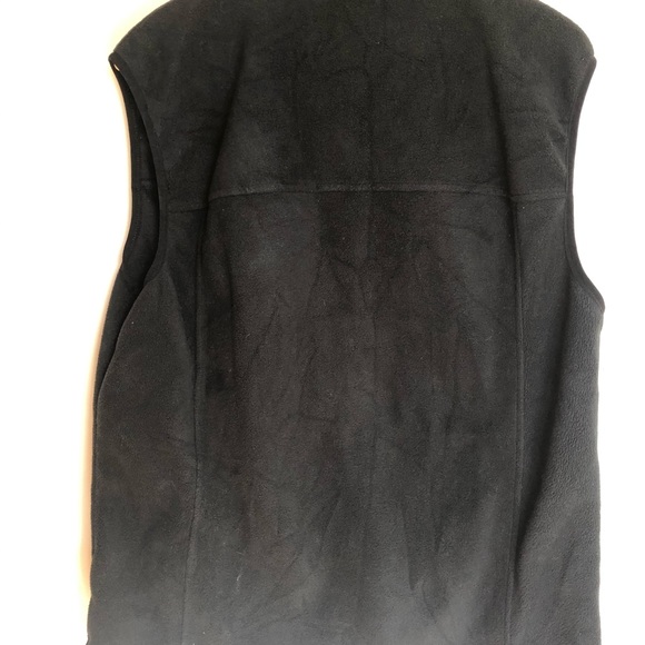 Cabela’s vest - Picture 7 of 7